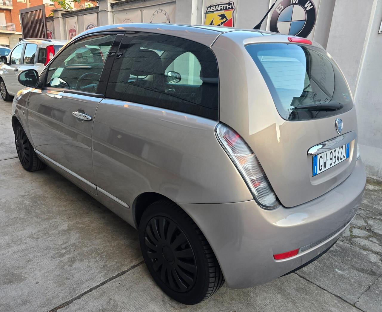 Lancia Ypsilon 1.2 69 CV GPL