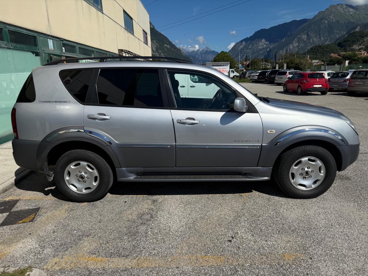 Ssangyong REXTON 2.7 XDi cat Premium 3 TOD