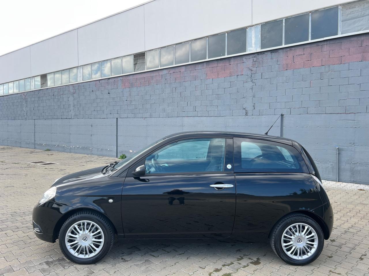 Lancia Ypsilon 1.4 GPL Ecochic Platino - 2009