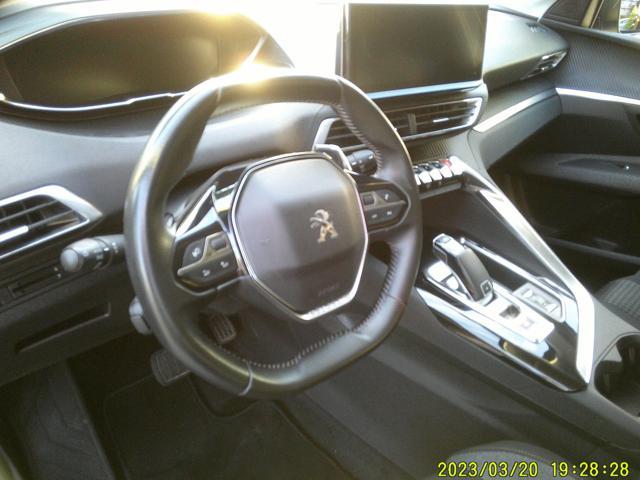 PEUGEOT 3008 BlueHDi 130 S&S Active Business