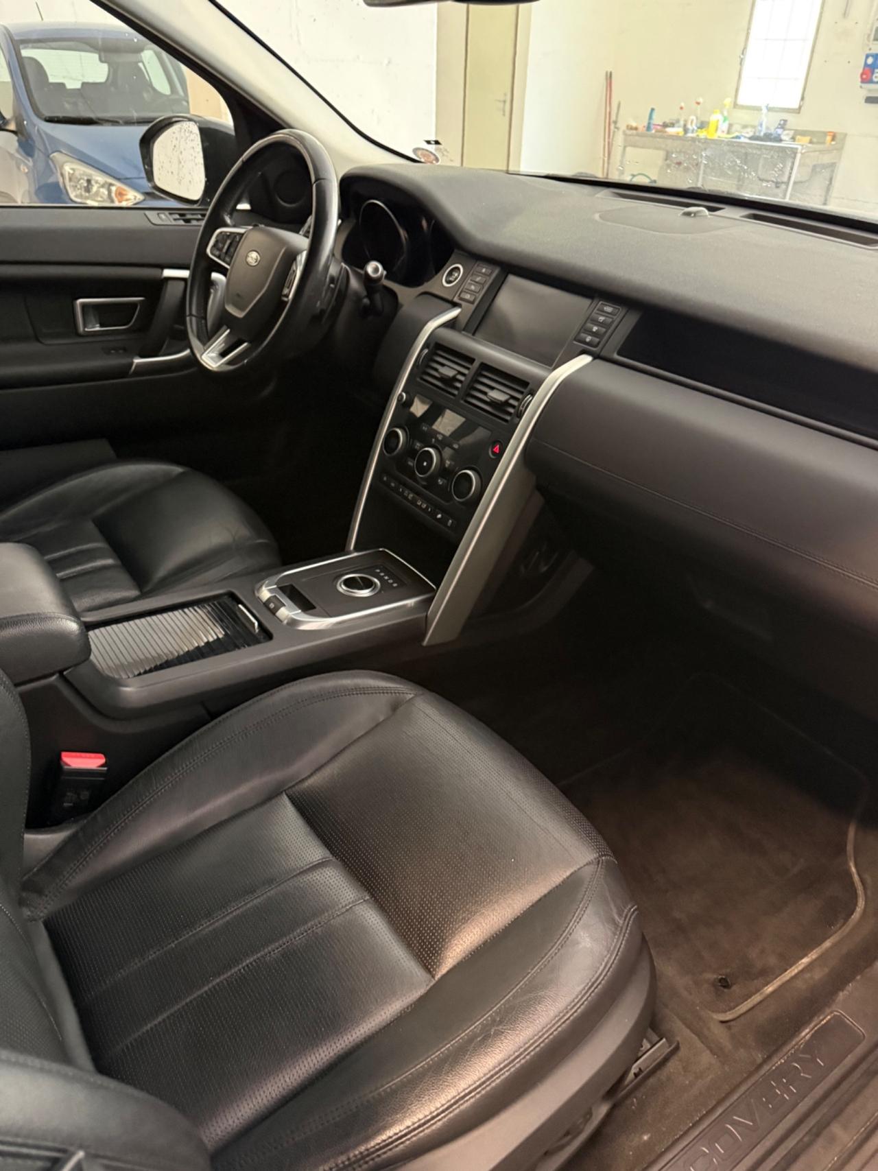 Land Rover Discovery Sport 2.0 TD4 180 CV HSE Luxury