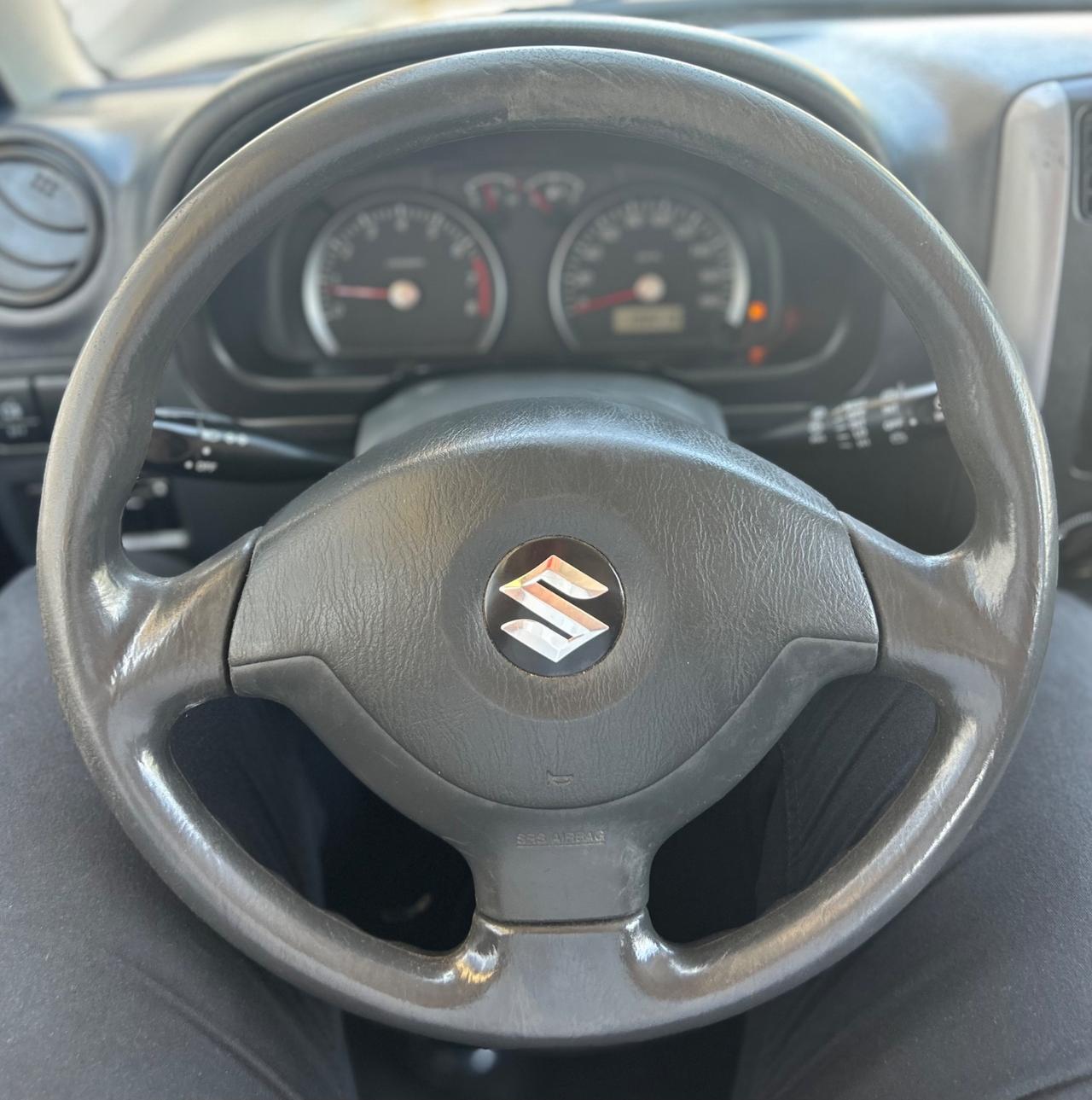 Suzuki Jimny 1.3i 4WD Special Neopatentati 2011