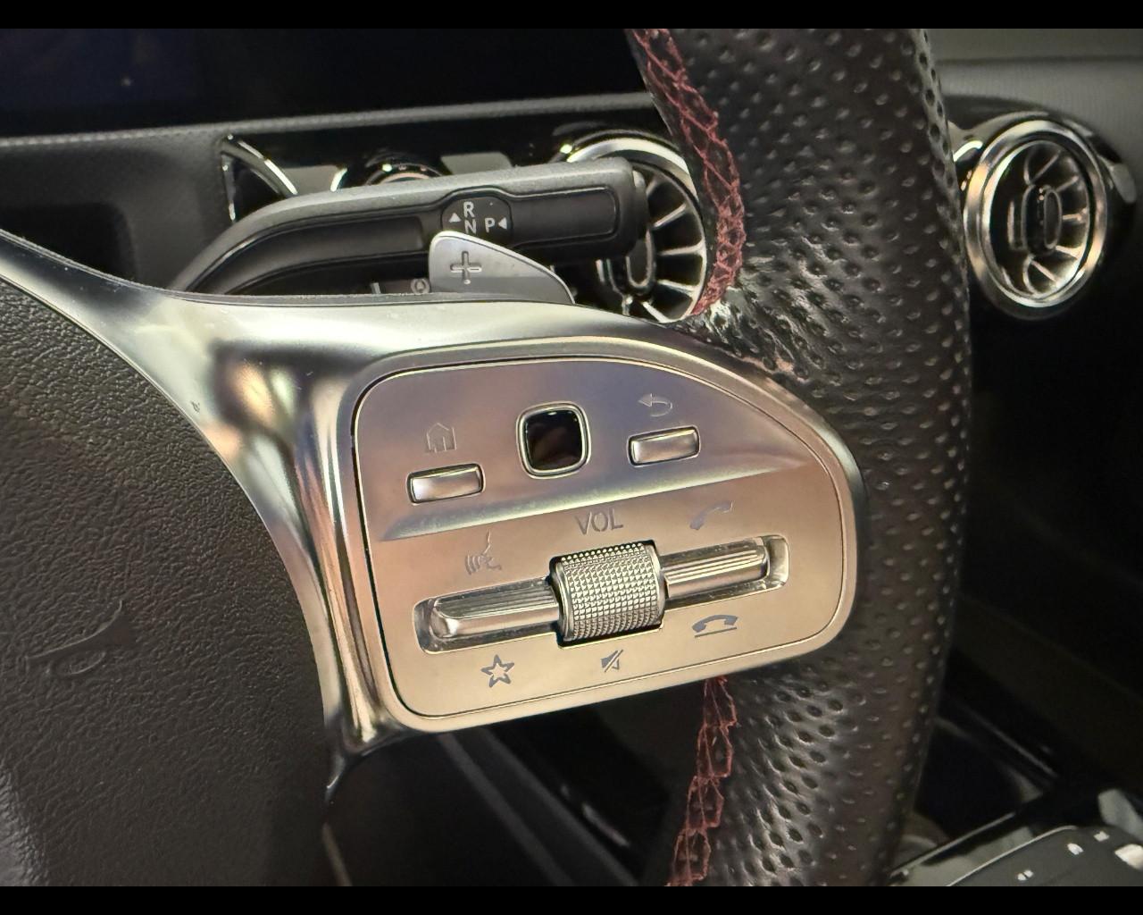 Mercedes-Benz CLA Coupé (C118) - CLA 200 d Automatic Premium