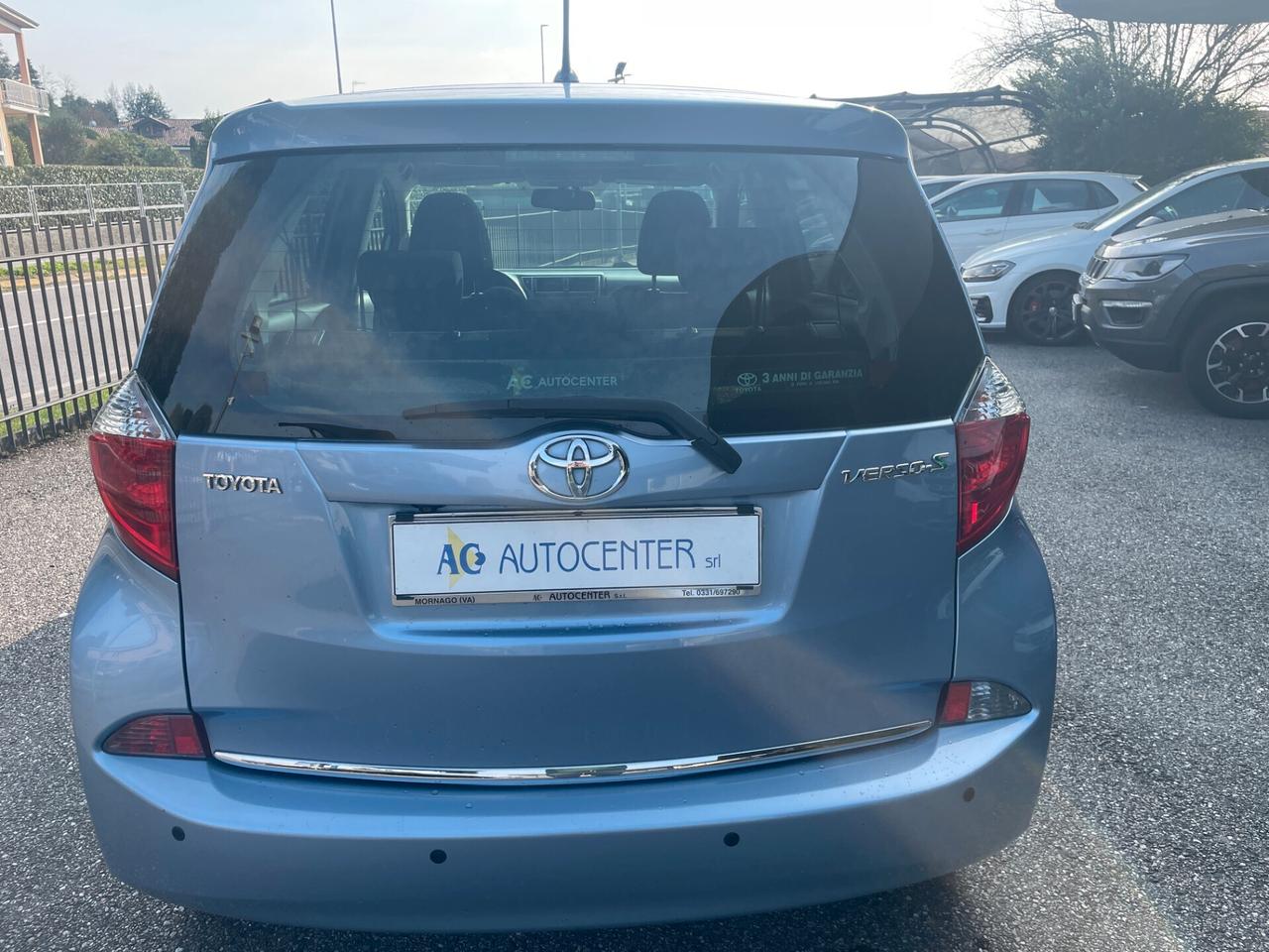 Toyota Verso-S 1.3 MT Lounge