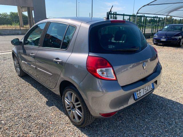 RENAULT Clio 1.2 16V 5 porte Luxe