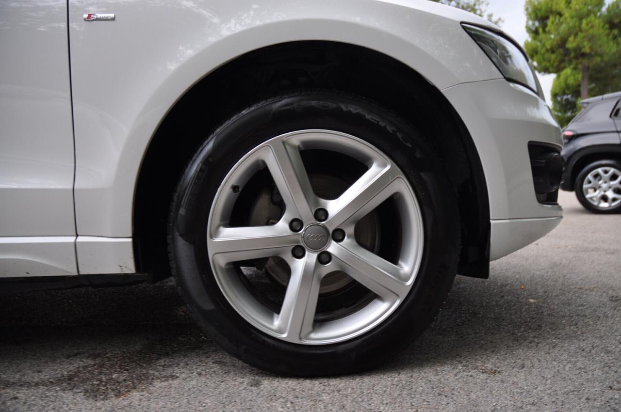 Audi Q5 2.0 TDI S-Line Quattro S-tronic