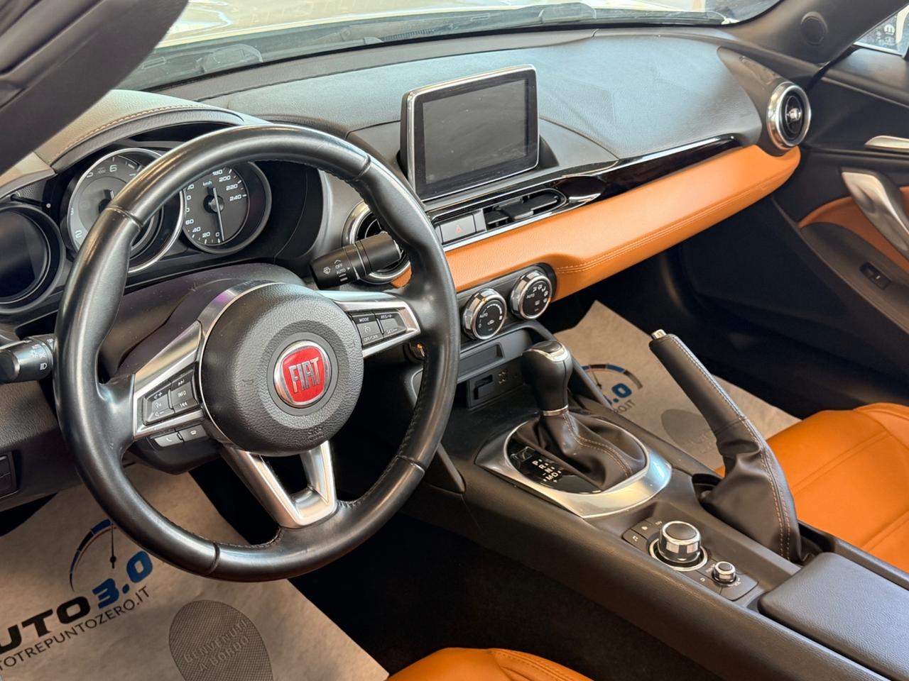 Fiat 124 Spider 1.4 MultiAir AT6 Lusso