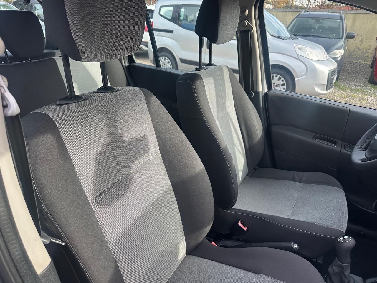 Renault Modus 1.5 diesel 2009 12 mesi di garanzia