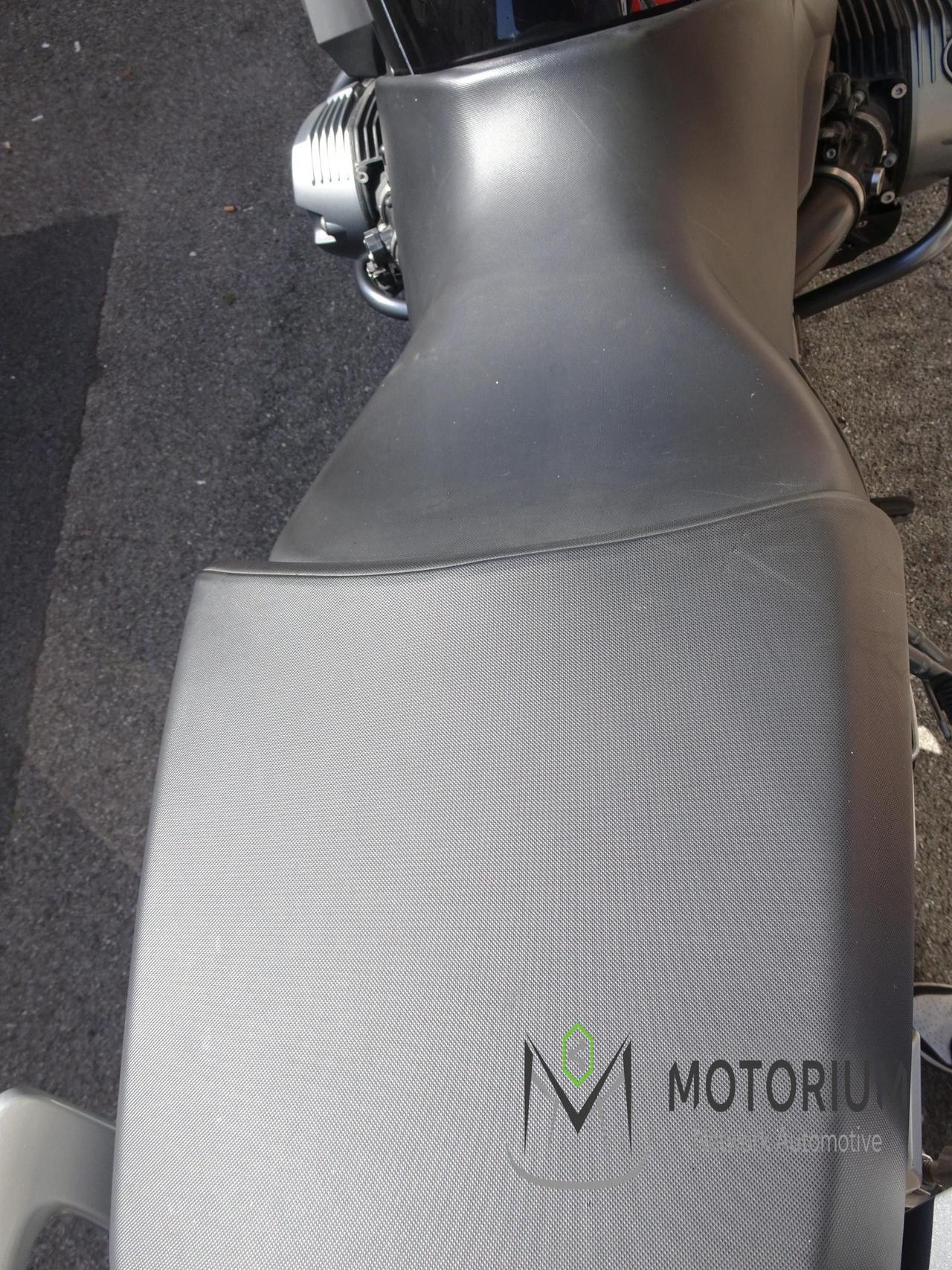 BMW R 1200 GS Adventure TRIPLE BLACK