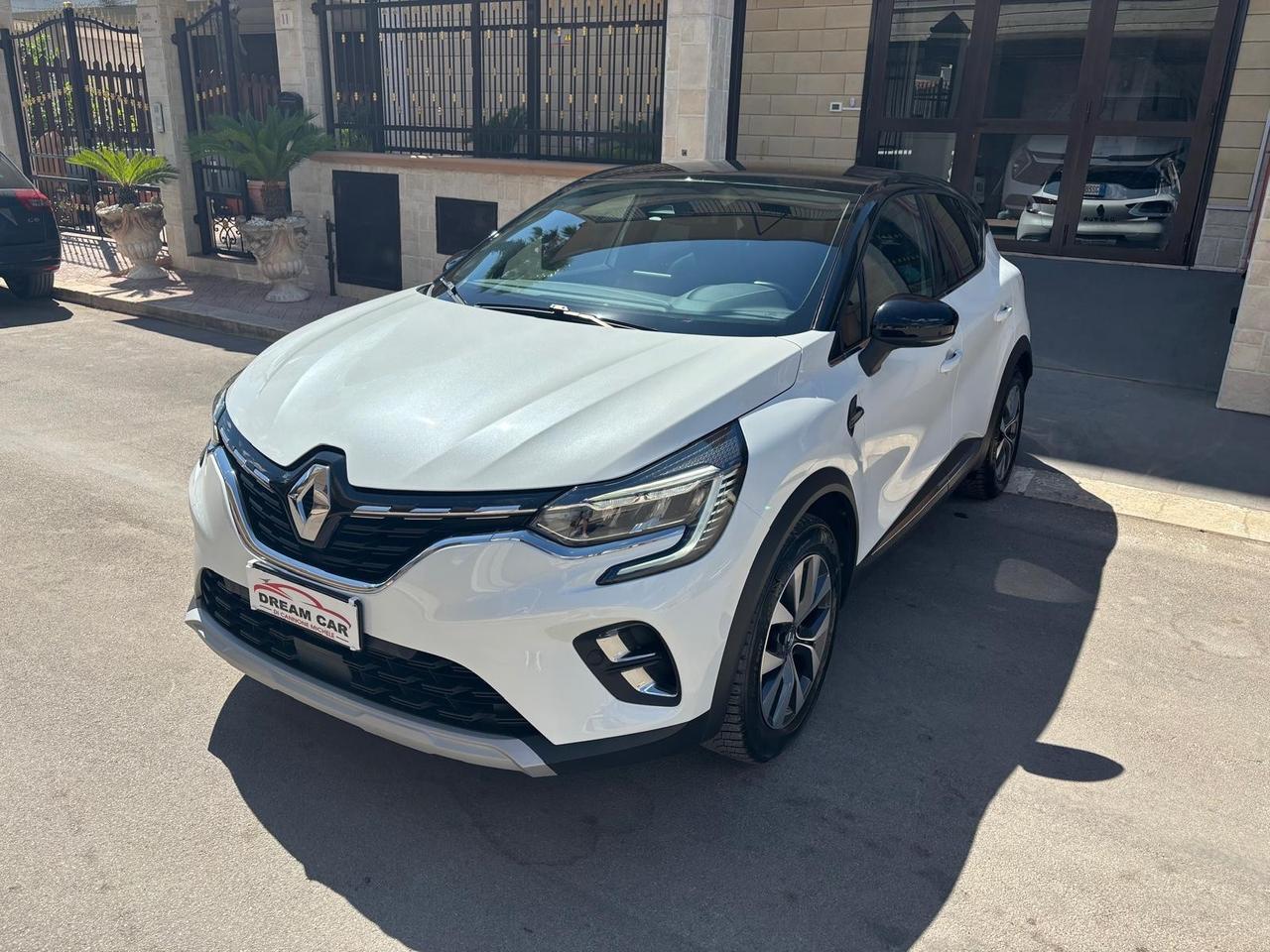 Renault Captur Blue dCi 115 CV EDC Intens