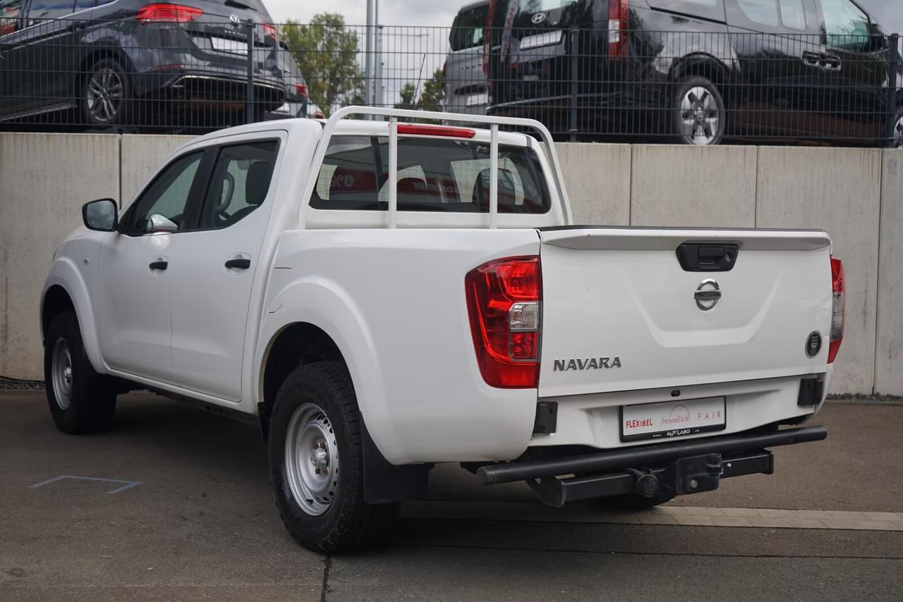 Nissan Navara 2.3 dCi 4WD Double Cab Manuale