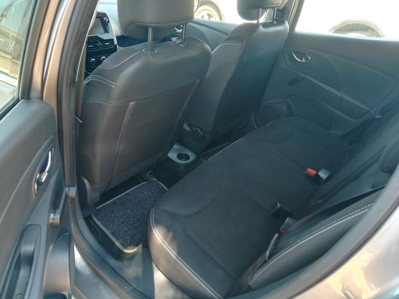 RENAULT - Clio - 1.5 dCi 8V 75 CV 5p. Costume Nat. - NEOPATENTATI - FINANZIABILE - PERMUTE