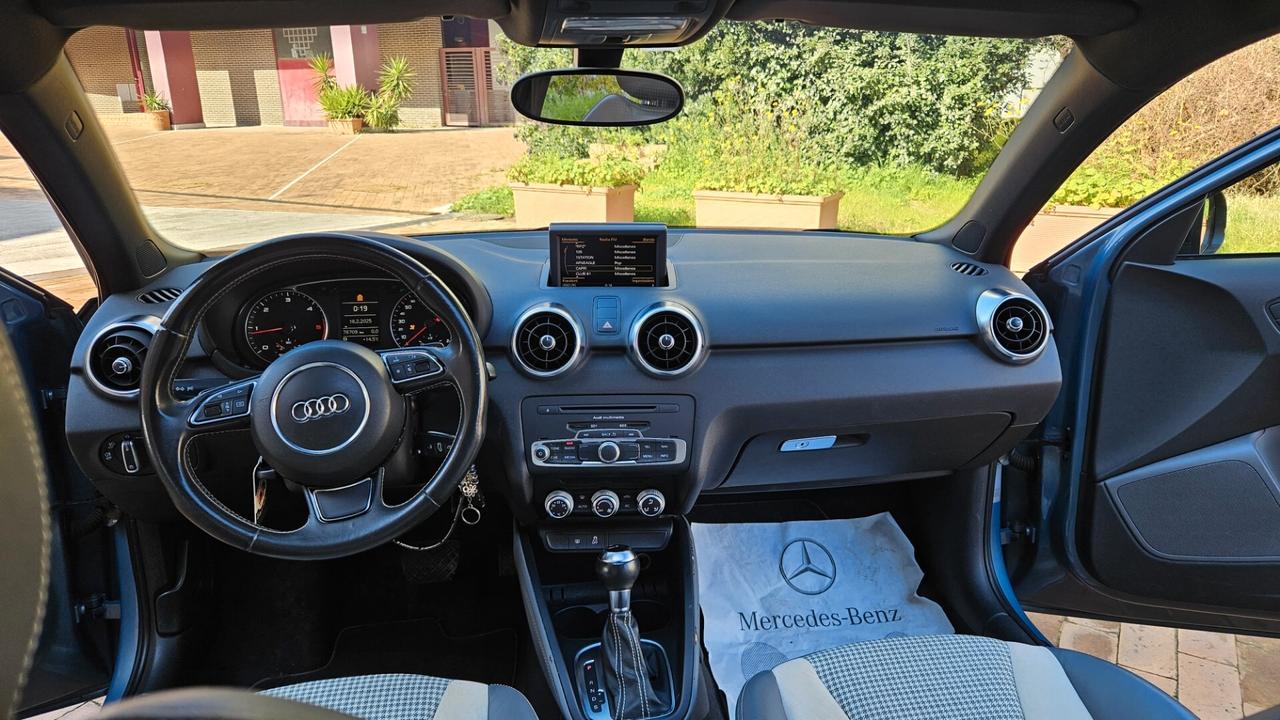 Audi A1 1.6 TDI S tronic Attraction