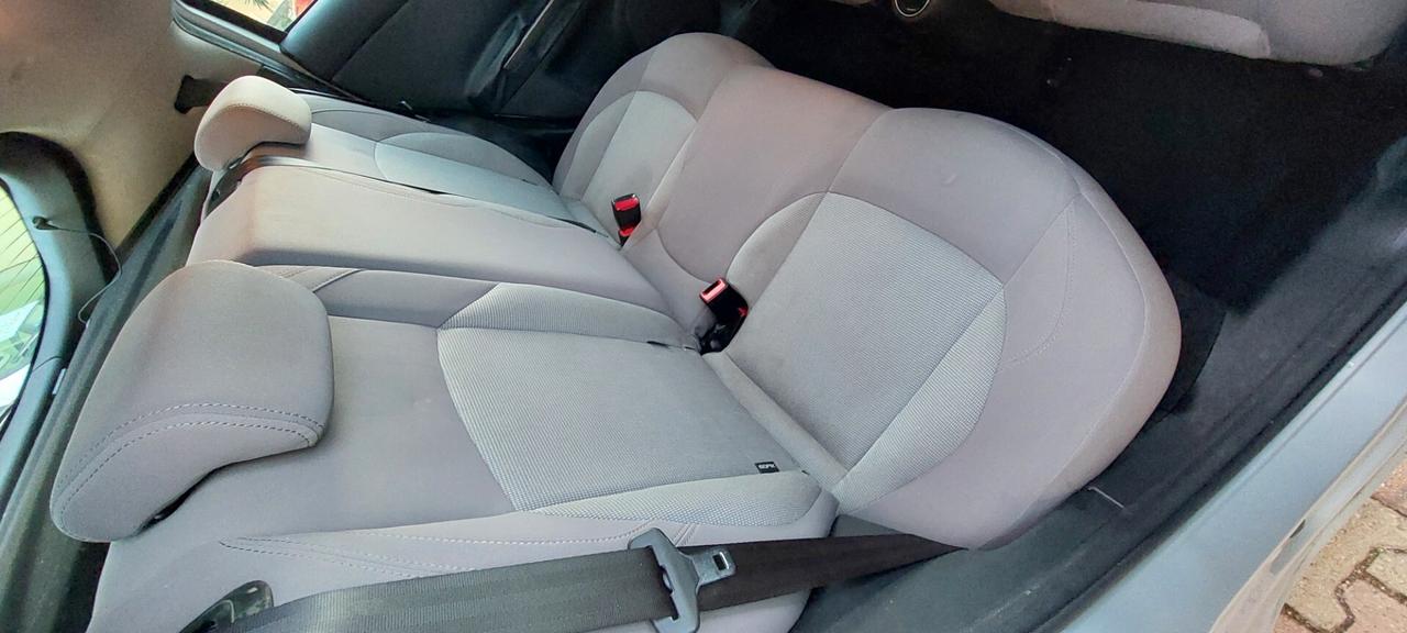 GIULIETTA 1,6 DIESEL 105 CV X NEOPATENTATI TELEFONO LEGA SENSORI FULL IMPECCABILE