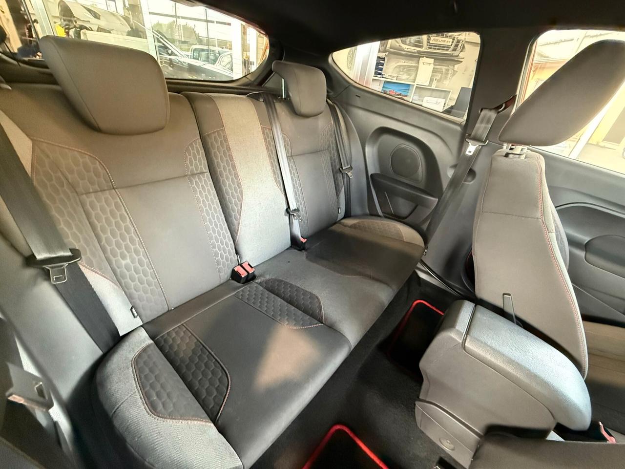 Ford Fiesta 1.5 TDCi 75CV 3 porte ST-Line