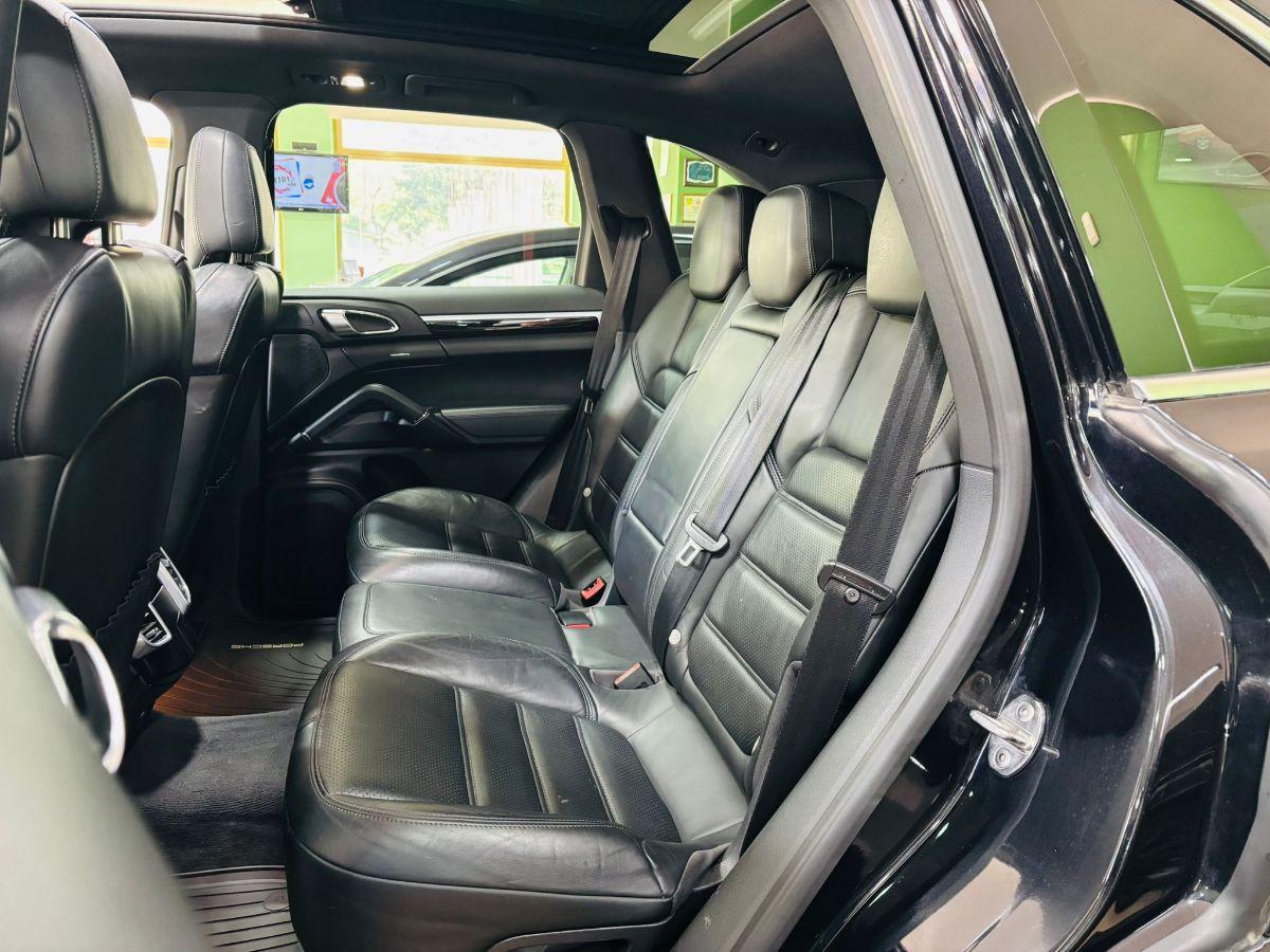 Porsche Cayenne 3.0 Diesel 245hp Extra Full