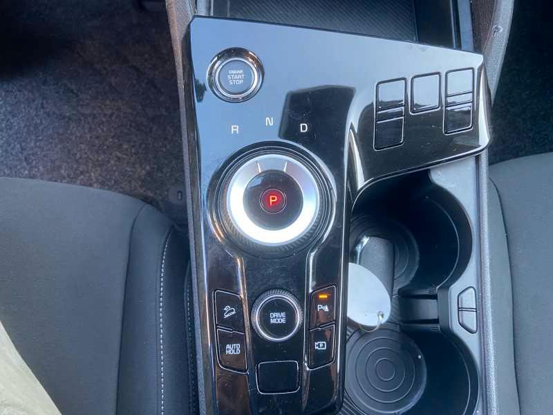 KIA Sportage 1.6 tgdi hev Style AuTo