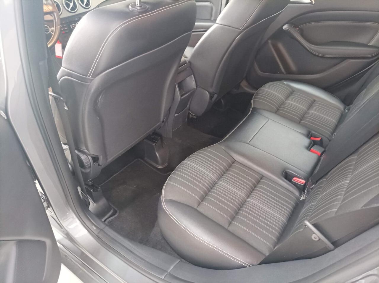 Mercedes-benz B 200 CV 136 CDI Premium 06/2014