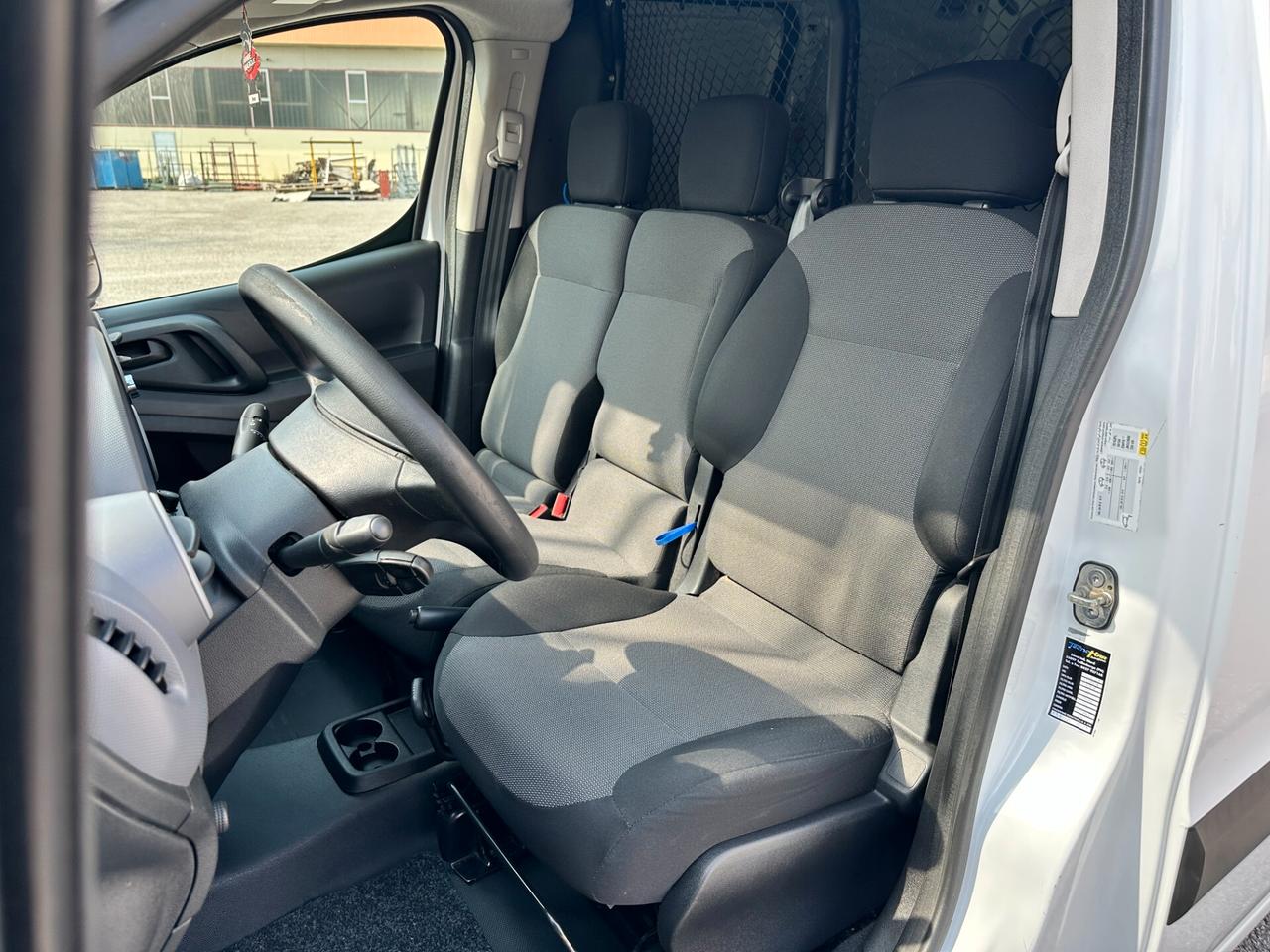 Citroen Berlingo BlueHDi 100 Van 3 posti Club L1