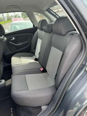 SEAT Ibiza Ibiza 5p 1.4 16v Stylance Dual 85cv