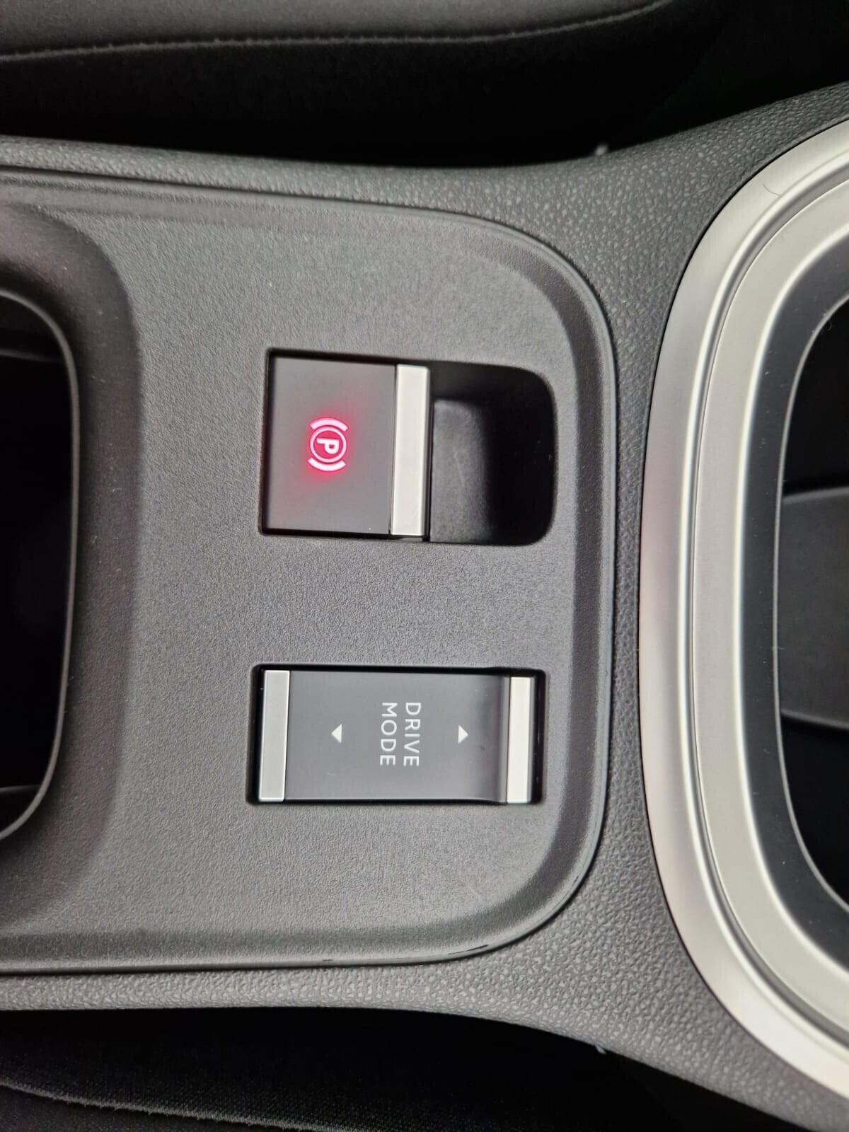 Jeep Avenger 1.2 Turbo 145 CV MHEV 4xe Upland