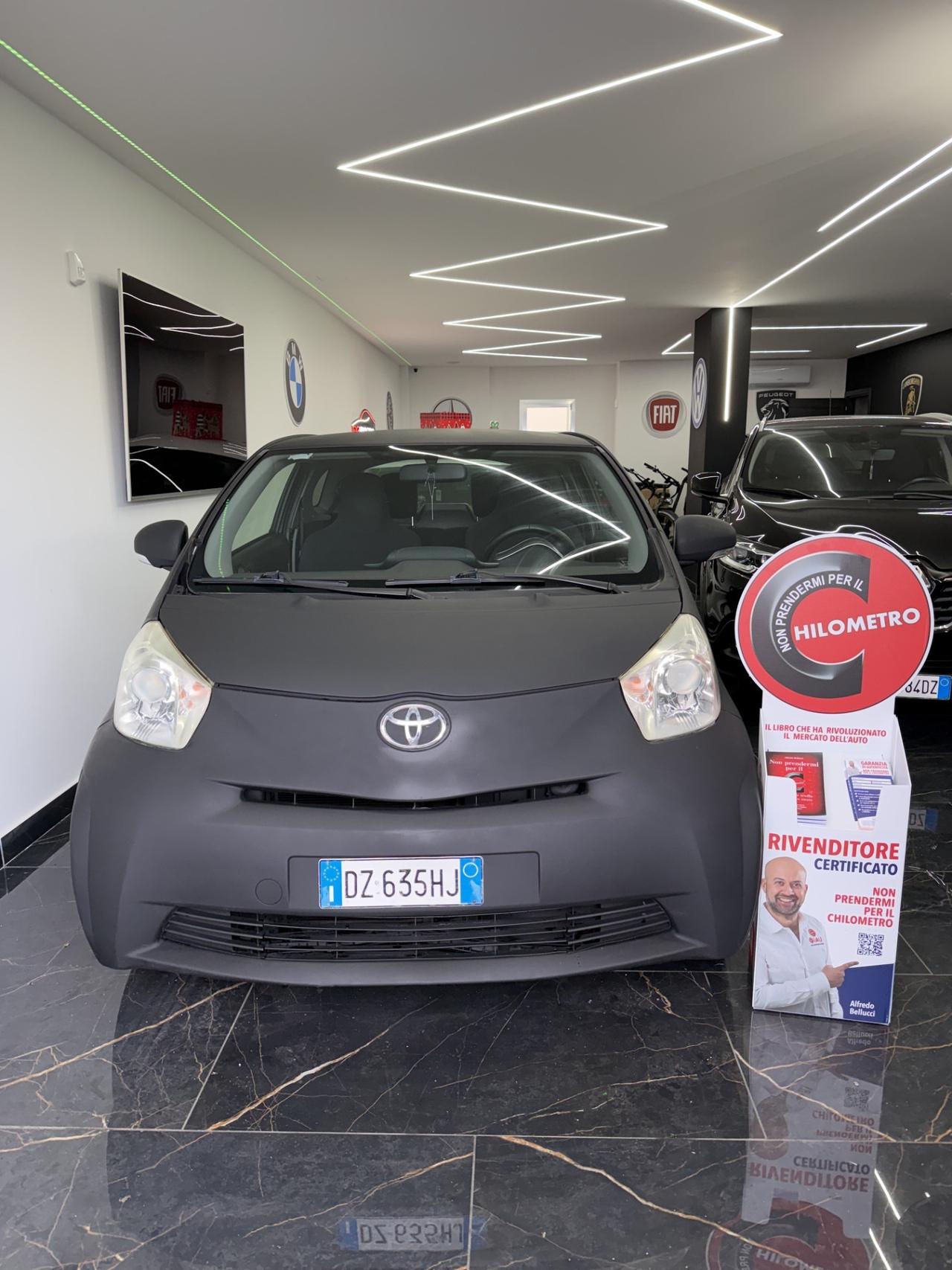 Toyota iQ 1.0