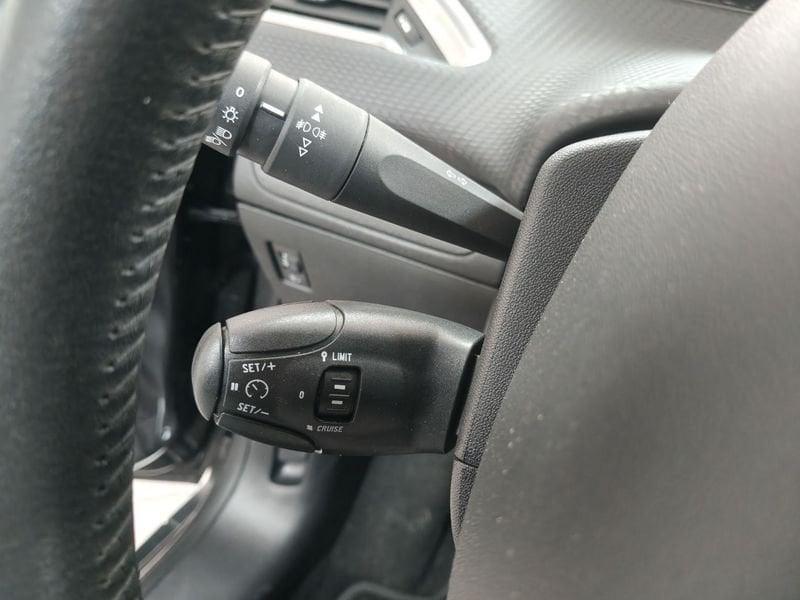 Peugeot 2008 PureTech 82 Active EURO 6B