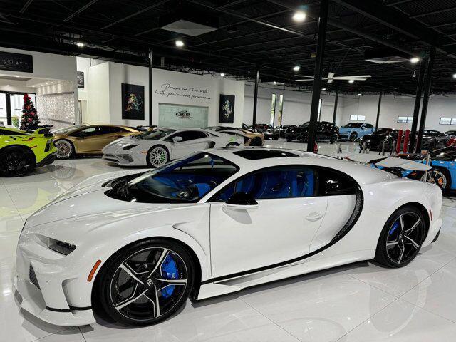 BUGATTI Other SUPER SPORT 8.0 W16 1600HP "1 of 1 Elephant Blanc"