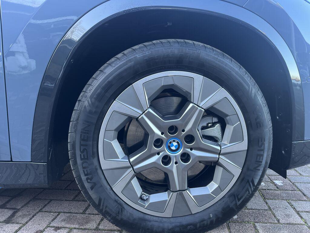 BMW iX1 30 xLine xDrive