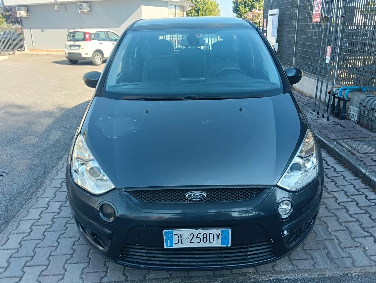 Ford S-Max 2.0 TDCi 140CV Titanium