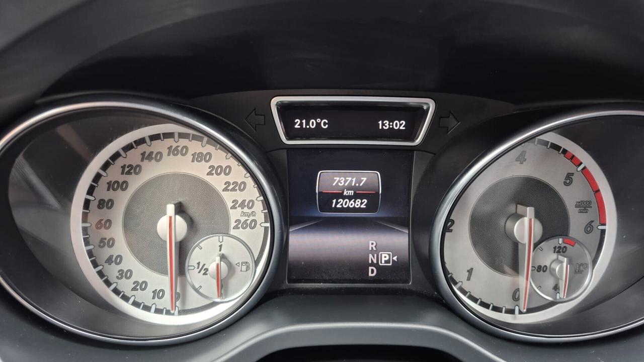 Mercedes-benz GLA 200 CDI Automatic Premium