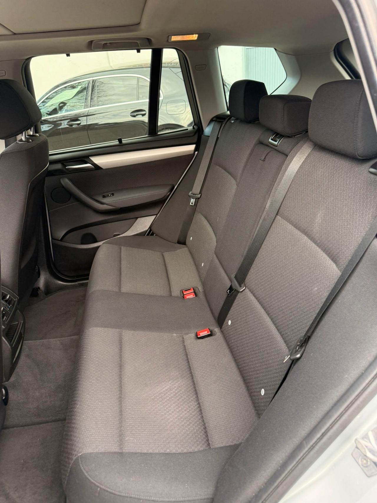 Bmw X3 sDrive18d Business Advantage