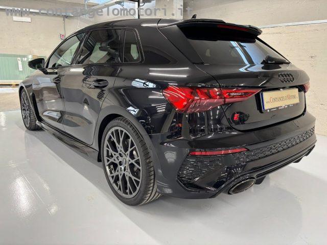 AUDI RS3 1- 300 RS3 SPB TFSI quattro S tronic