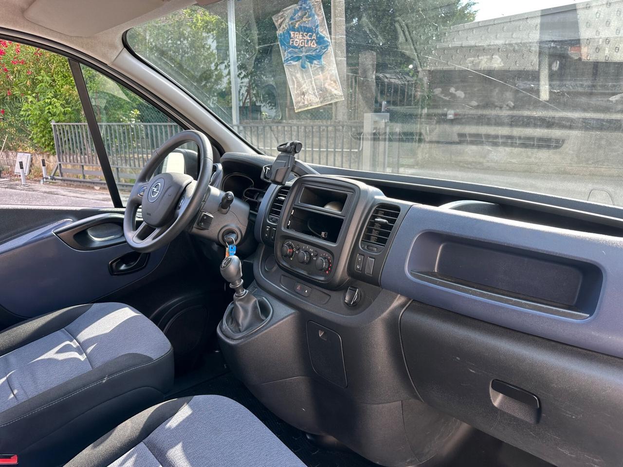 Opel Vivaro 1.6 CDTi Combi 6 posti Autocarro