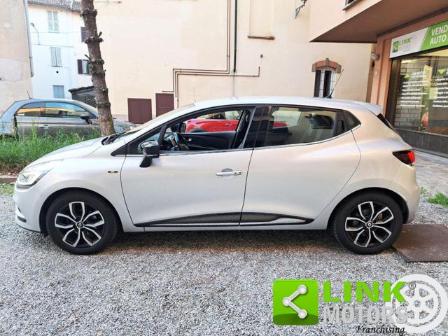 RENAULT Clio dCi 8V 75 CV 5 porte Moschino Intens NEOPATENTATI