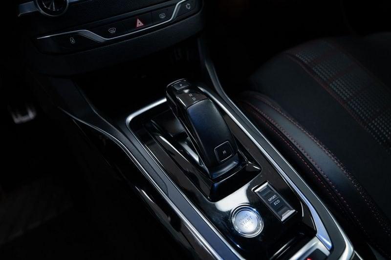 Peugeot 308 1.2 puretech t Gt Line s&s 130cv eat8 my18