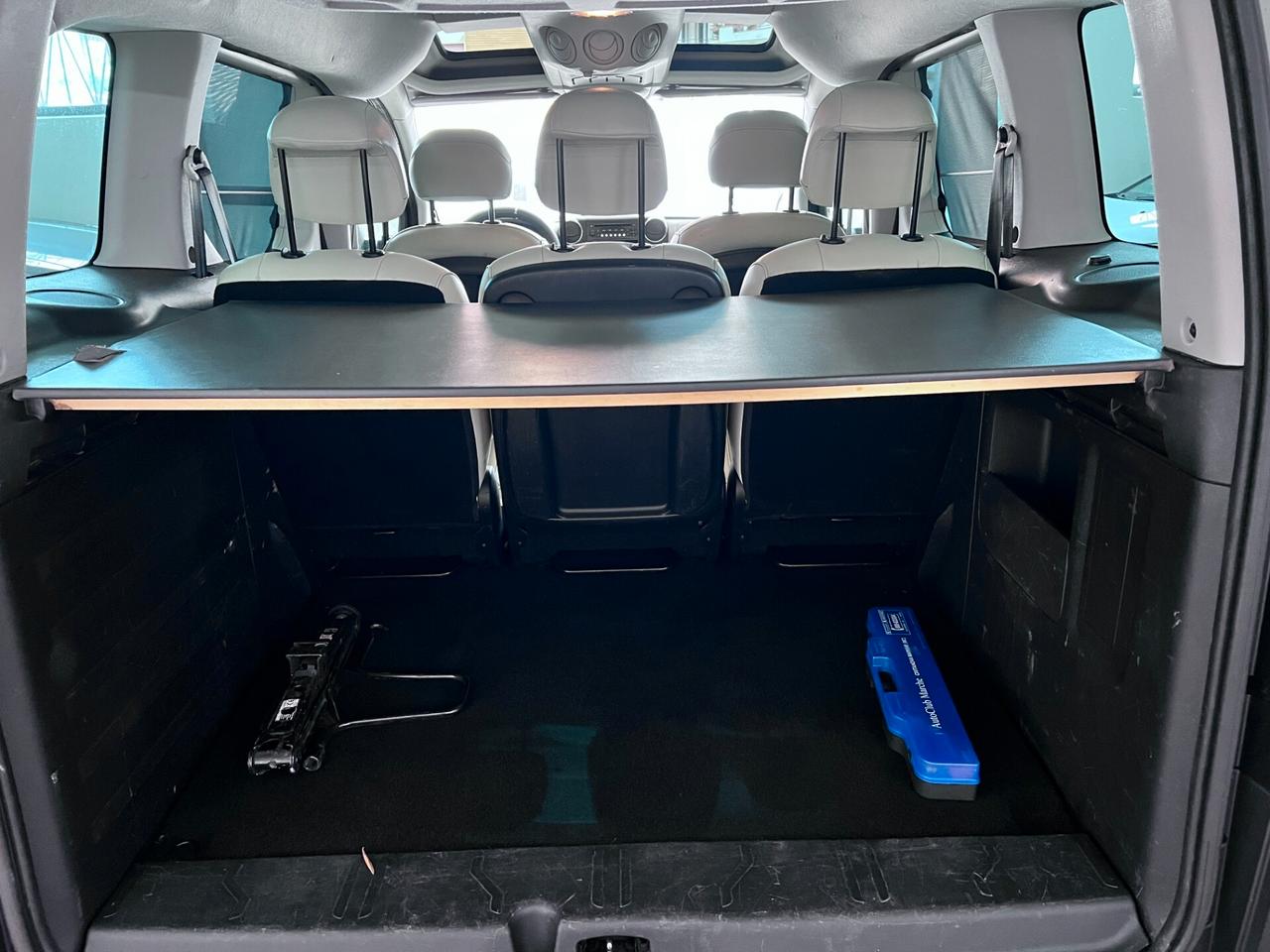 Peugeot Partner Tepee 1.6 HDi 115CV Outdoor