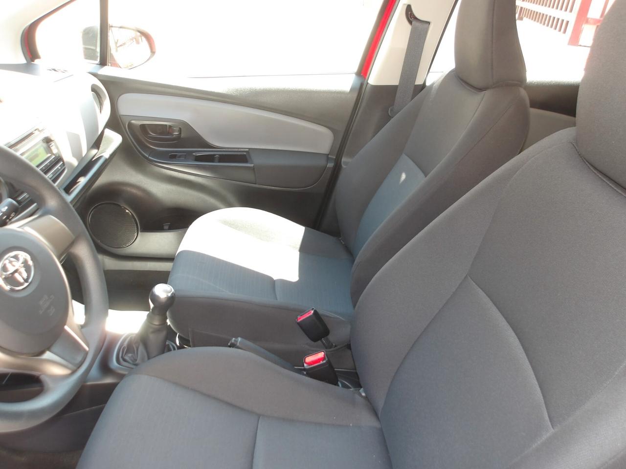 TOYOTA YARIS 1.0 BENZ-36.000 KM-2016