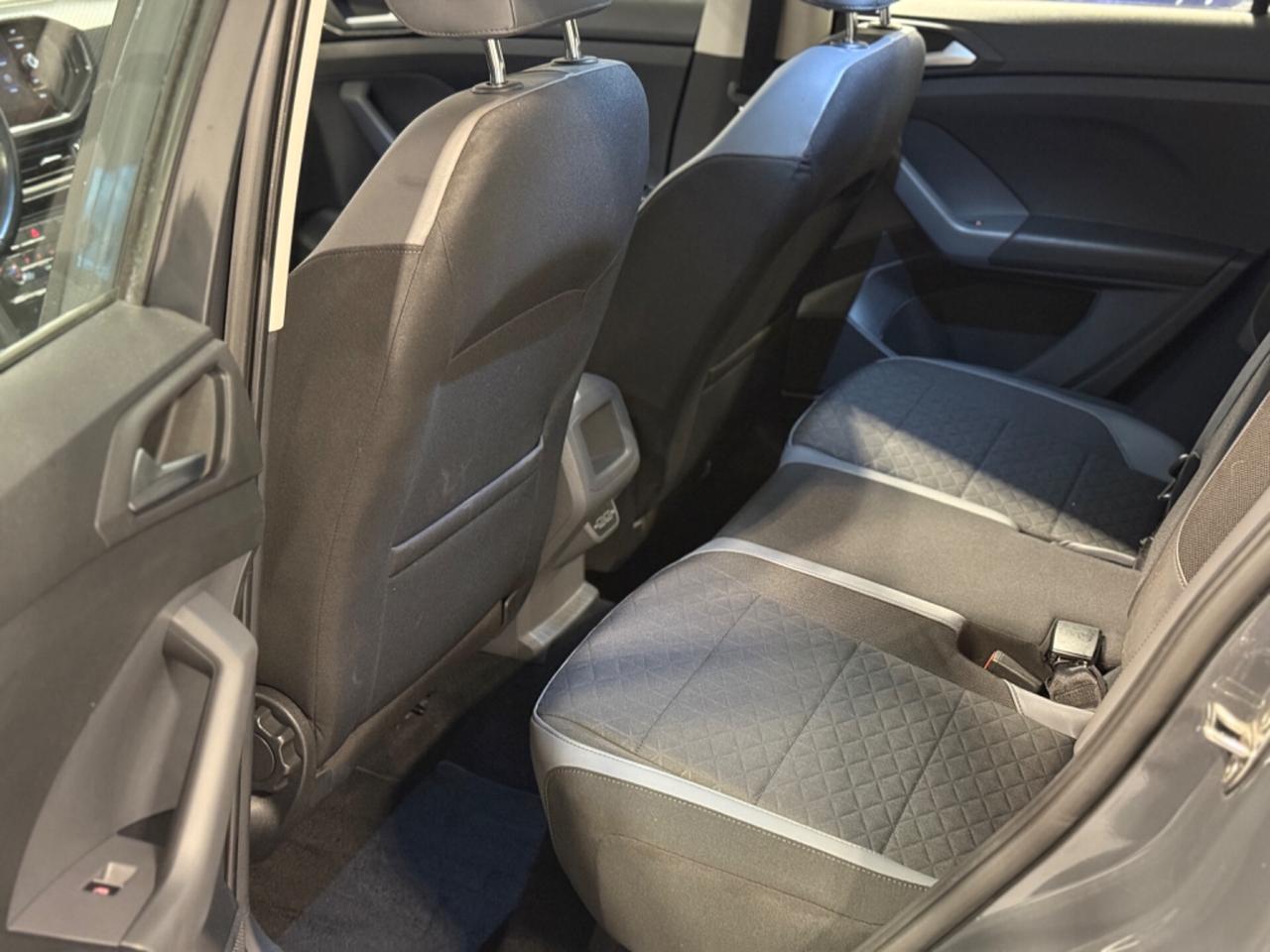 Volkswagen T-Cross 1.6 TDI SCR Advanced BMT