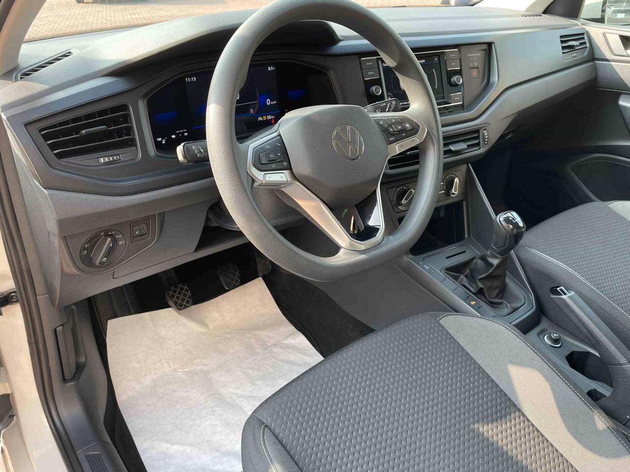 Volkswagen Polo 1.0 LIFE 80cv NEOPATENTATI