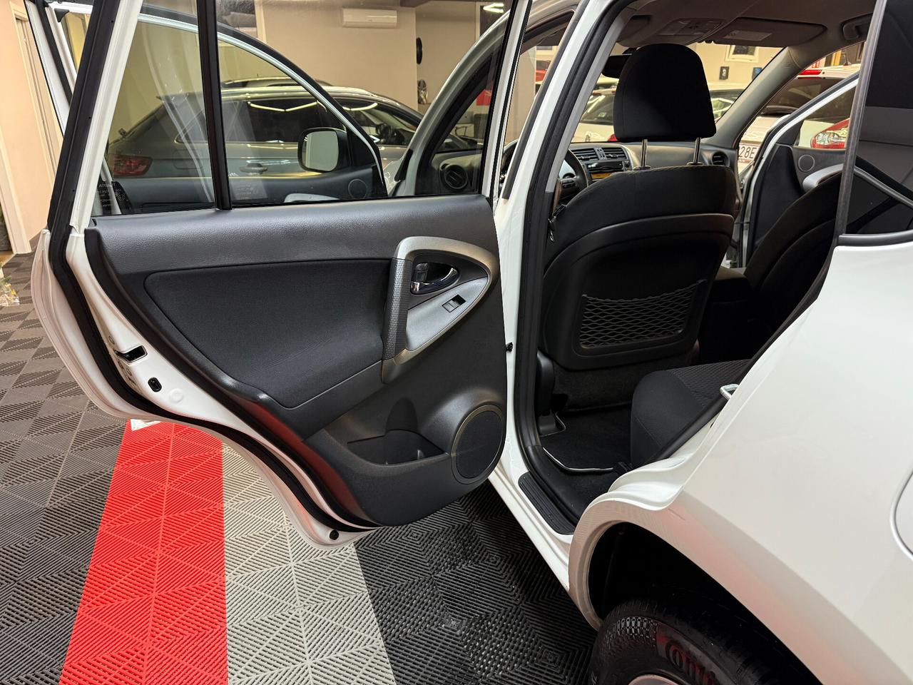 Toyota RAV 4 Crossport 2.2 D-4D - FABIANOAUTO