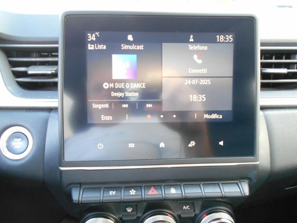 Renault Captur 1.6 Hybrid Intens E-Tech Auto