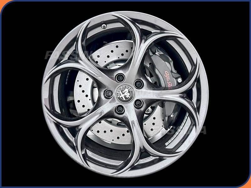 Alfa Romeo Giulia Giulia 2.9 V6 Bi-Turbo AT8 Quadrifoglio 520CV