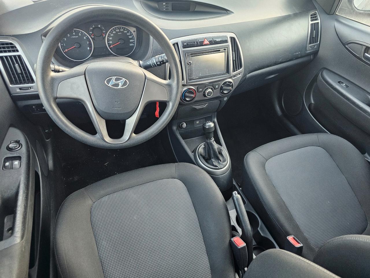 Hyundai i20 1.2 5p. Classic