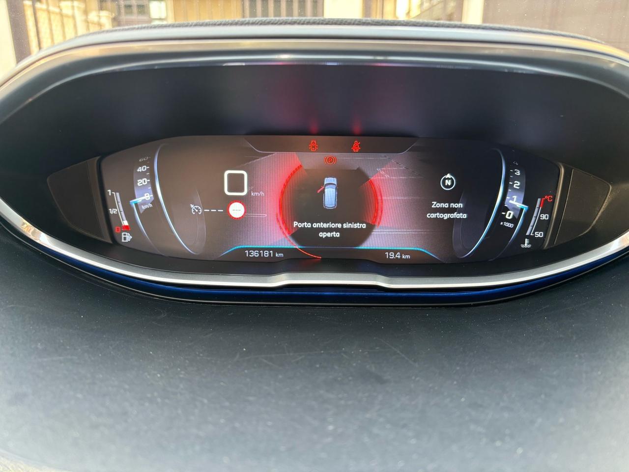 Peugeot 3008 BlueHDi 120 S&S Allure