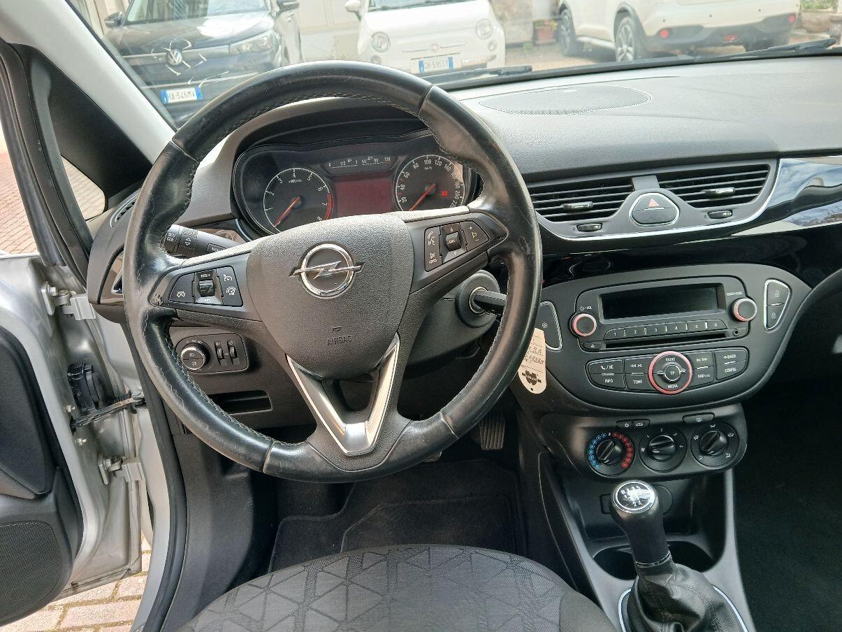 Opel Corsa 1.2 "motore a catena"