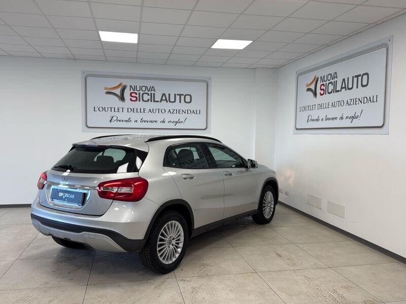 Mercedes-Benz GLA 180 d Automatic Business
