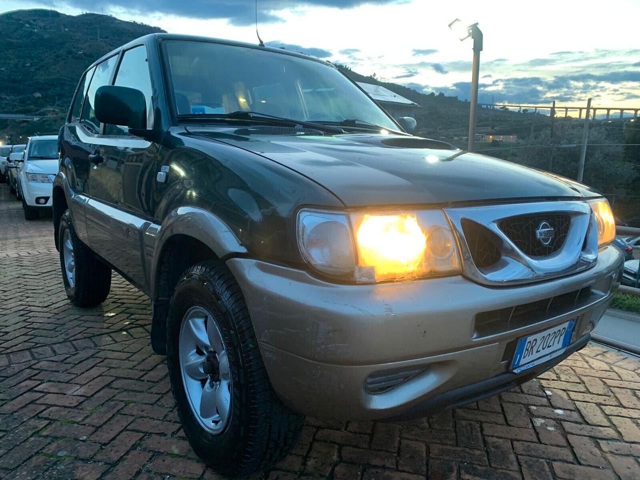 Nissan Terrano II 2.7 Tdi 3 porte Luxury CONTO VENDITA