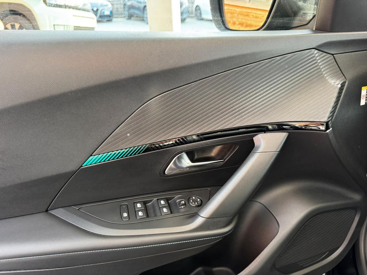 Peugeot 2008 BlueHDi 130 S&S EAT8 GT Pack