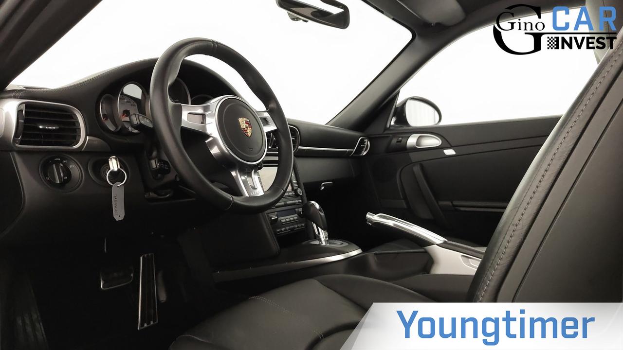 PORSCHE 911 Coupe 3.8 Carrera 4S